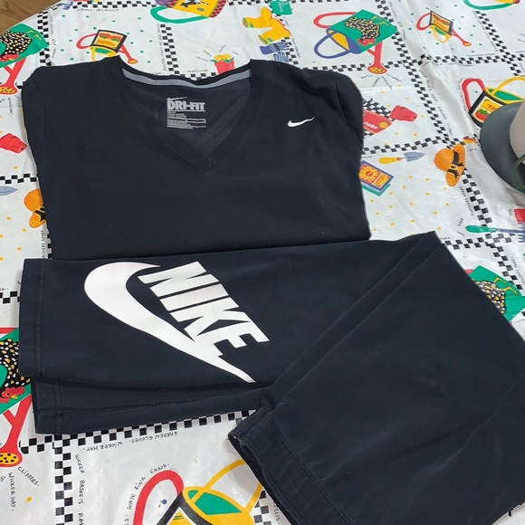 Nike outfit like new